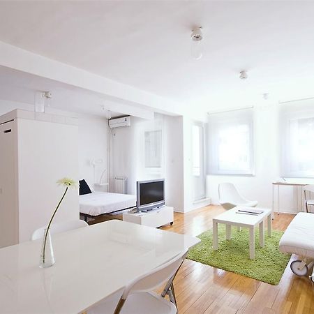 Miu Arena Apartment Belgrade Chambre photo